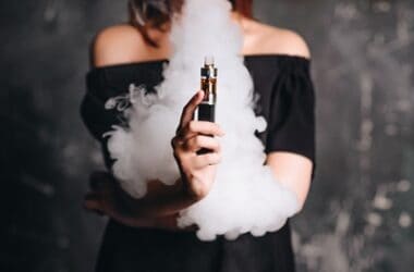 is vaping bad for parrots?